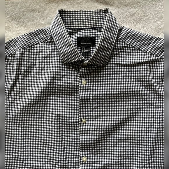 Men's Casual Blue and White Checkered Button Down Shirt - Picture 4 of 4